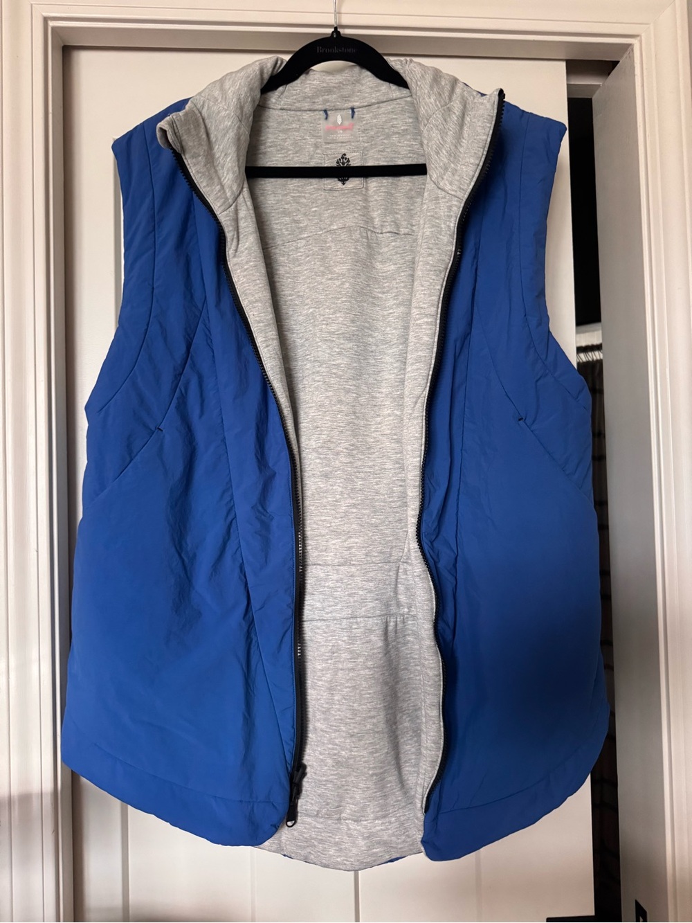 Women’s Free People Vest. Size large.